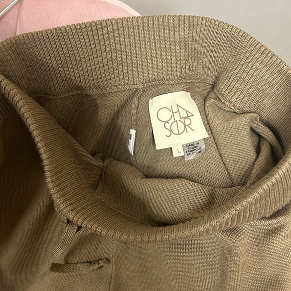 Chaser Set - Picture 10 of 12